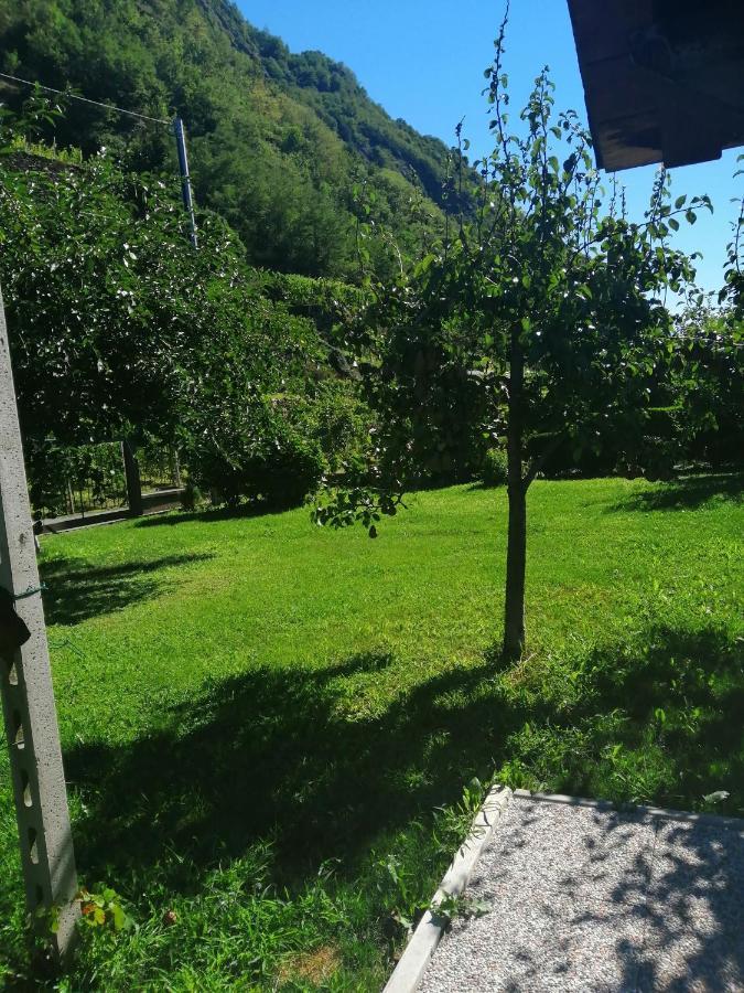 Casa Vacanze La Ca Del Cunfec Sondrio Buitenkant foto