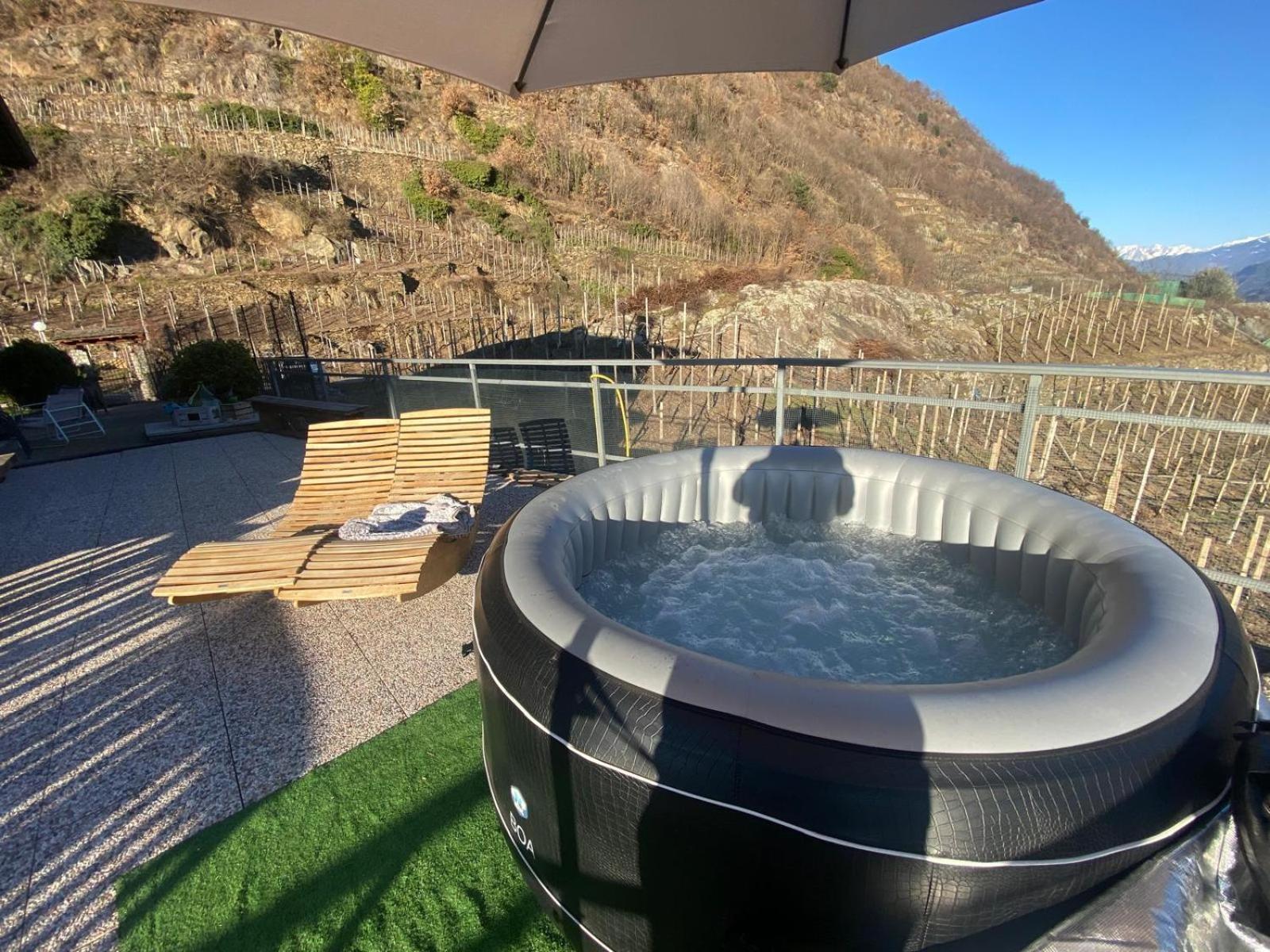 Casa Vacanze La Ca Del Cunfec Sondrio Buitenkant foto